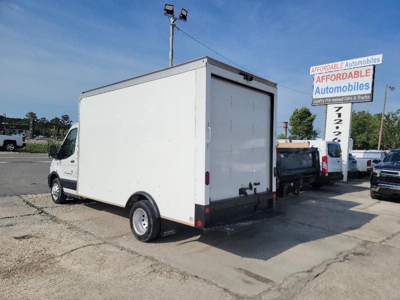 Ford Transit T-350 HD DRW 2023