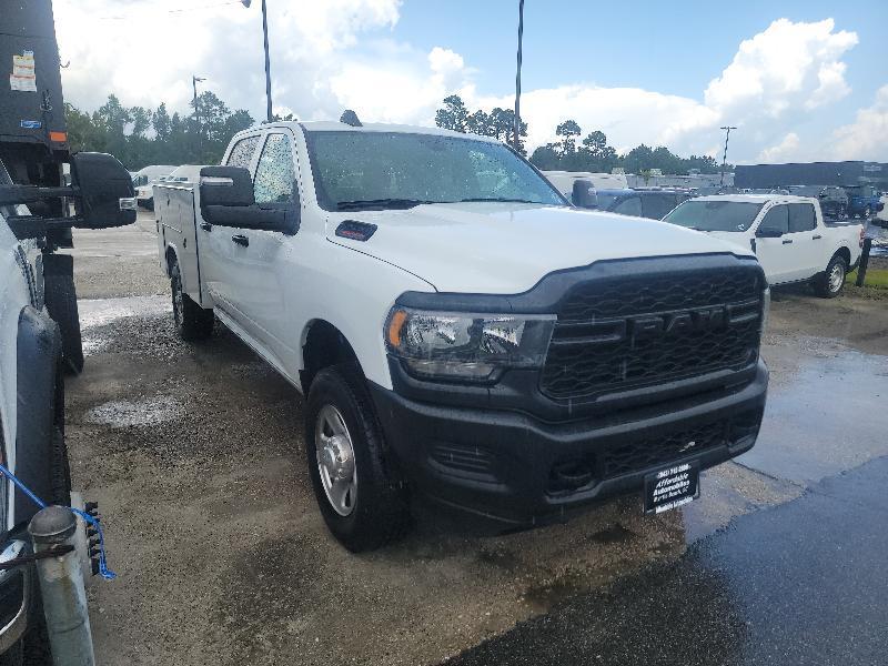 RAM 2500 Tradesman Crew Cab LWB 4WD 2024