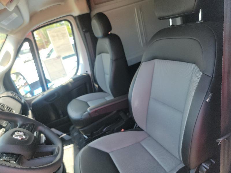 RAM Promaster 2500 High Roof 159-in. WB 2026