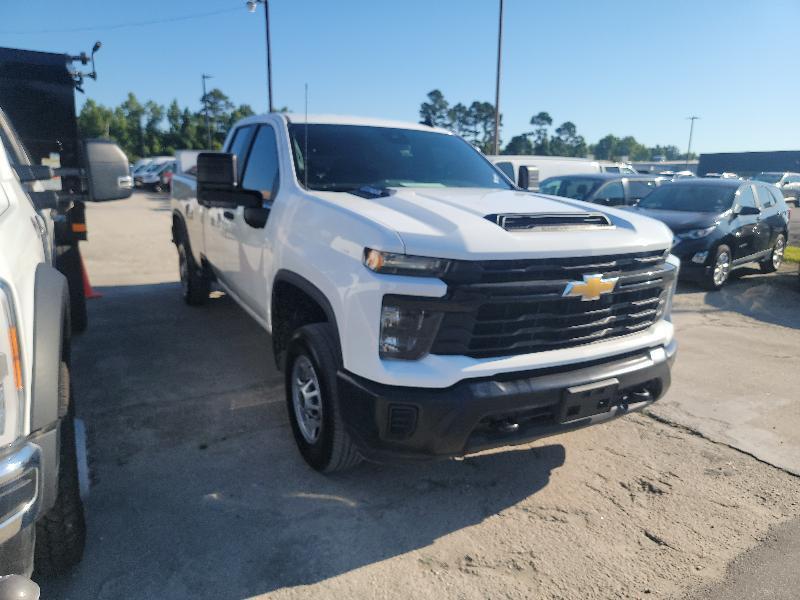 Chevrolet Silverado 2500HD Work Truck Double Cab Short Box 4WD 2025