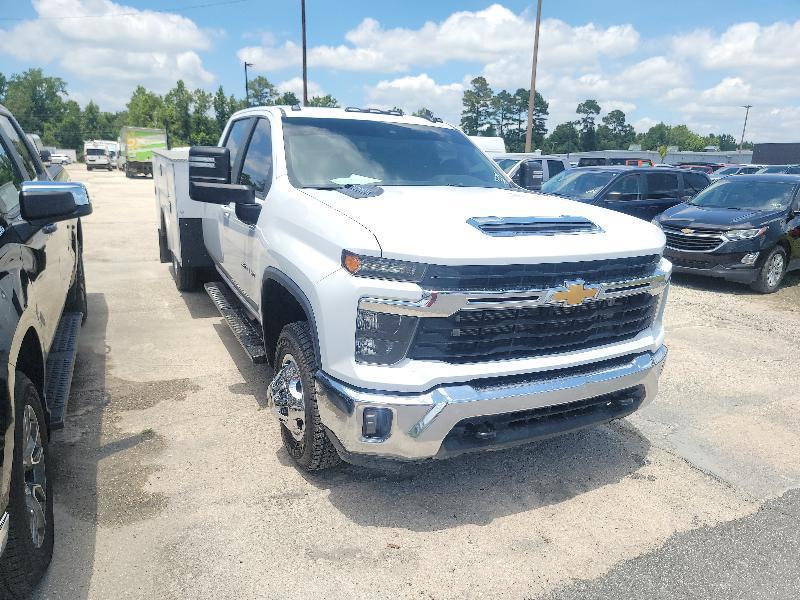 Chevrolet Silverado 3500HD LT Crew Cab 4WD 2024