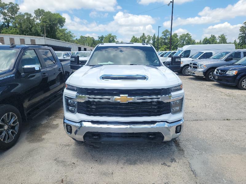 Chevrolet Silverado 3500HD LT Crew Cab 4WD 2024