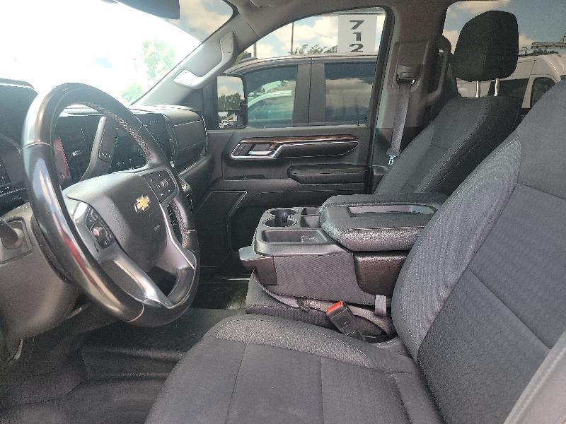 Chevrolet Silverado 3500HD LT Crew Cab 4WD 2024