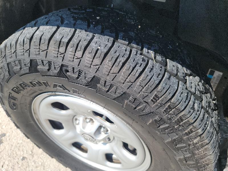 Nissan Frontier S King Cab 2WD 2022