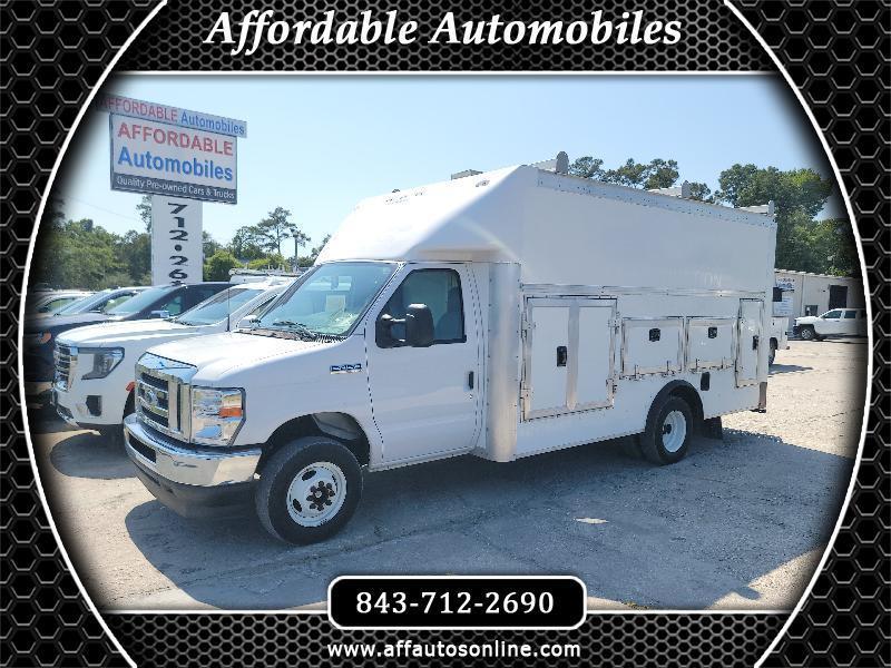 2023 Ford Econoline E-450