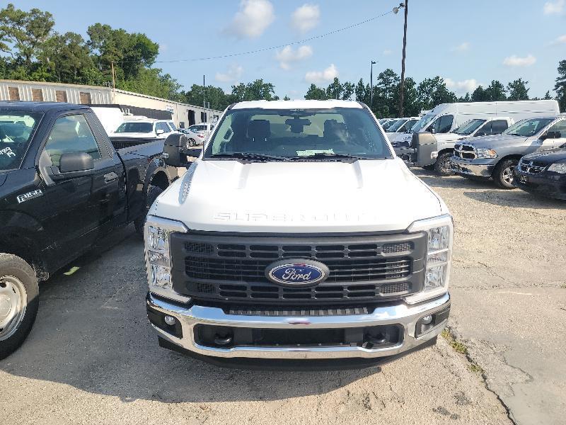 Ford F-250 SD XL SuperCab 2WD 2023