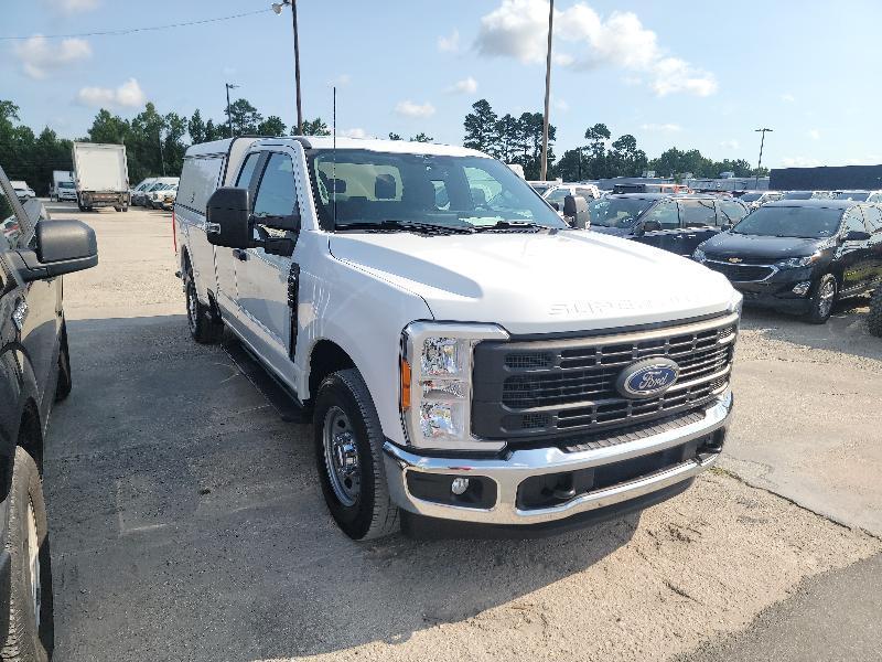 Ford F-250 SD XL SuperCab 2WD 2023