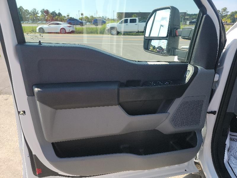 Ford F-250 SD XL SuperCab 2WD 2023