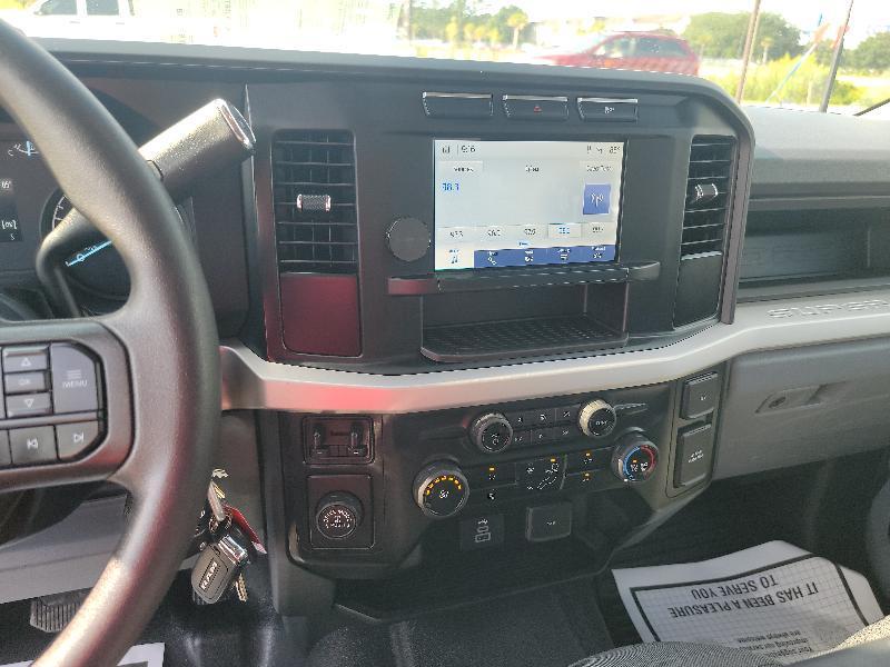 Ford F-250 SD XL SuperCab 2WD 2023