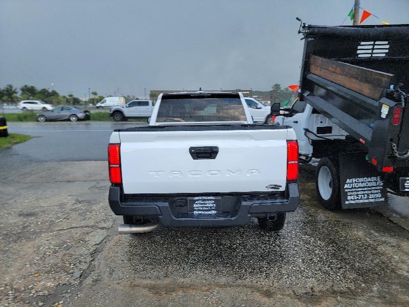 Toyota Tacoma SR5 Xtracab 2WD 2024