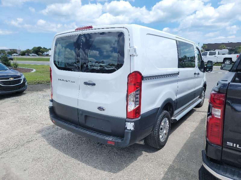 Ford Transit 250 Van 2024