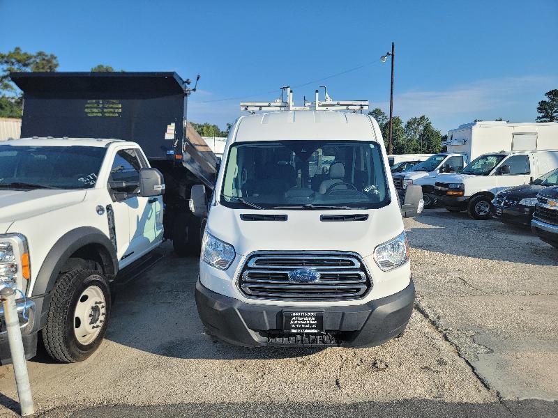 Ford Transit 150 Wagon Med. Roof XL w/Sliding Pass. 130-in. WB 2019