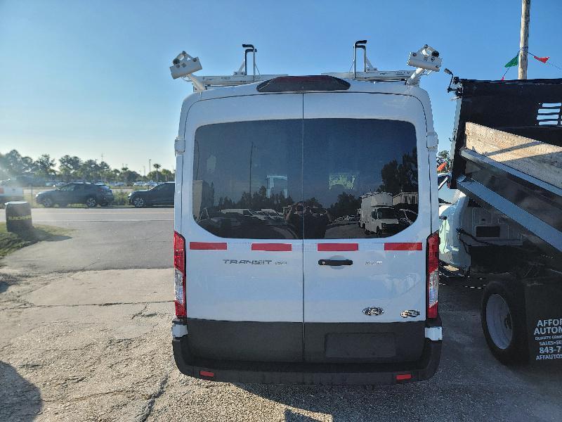 Ford Transit 150 Wagon Med. Roof XL w/Sliding Pass. 130-in. WB 2019