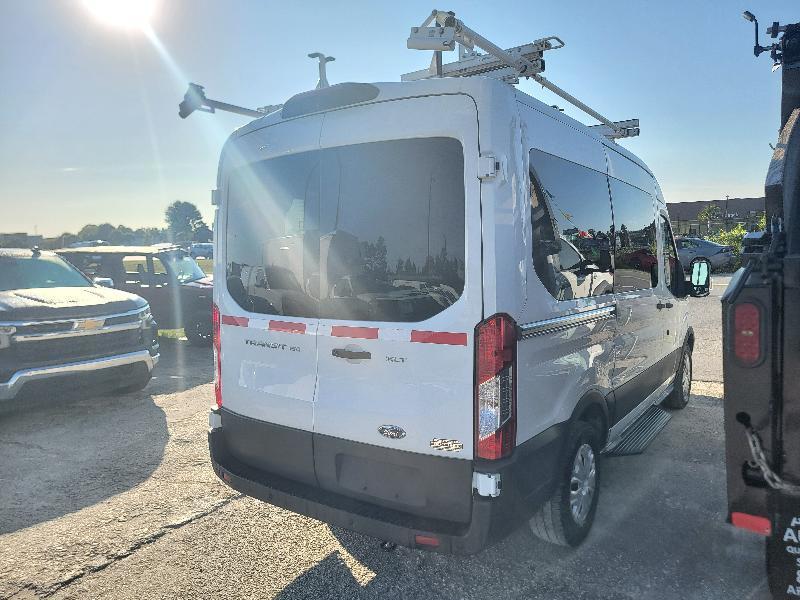 Ford Transit 150 Wagon Med. Roof XL w/Sliding Pass. 130-in. WB 2019