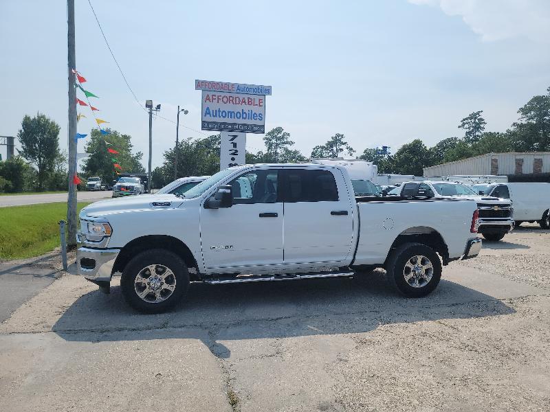 RAM 2500 Tradesman Crew Cab SWB 4WD 2024