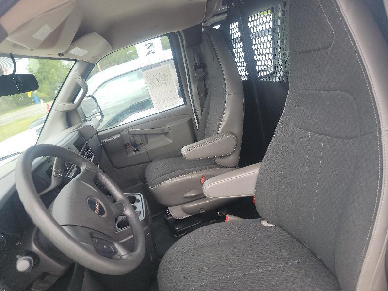GMC Savana G2500 Cargo 2024