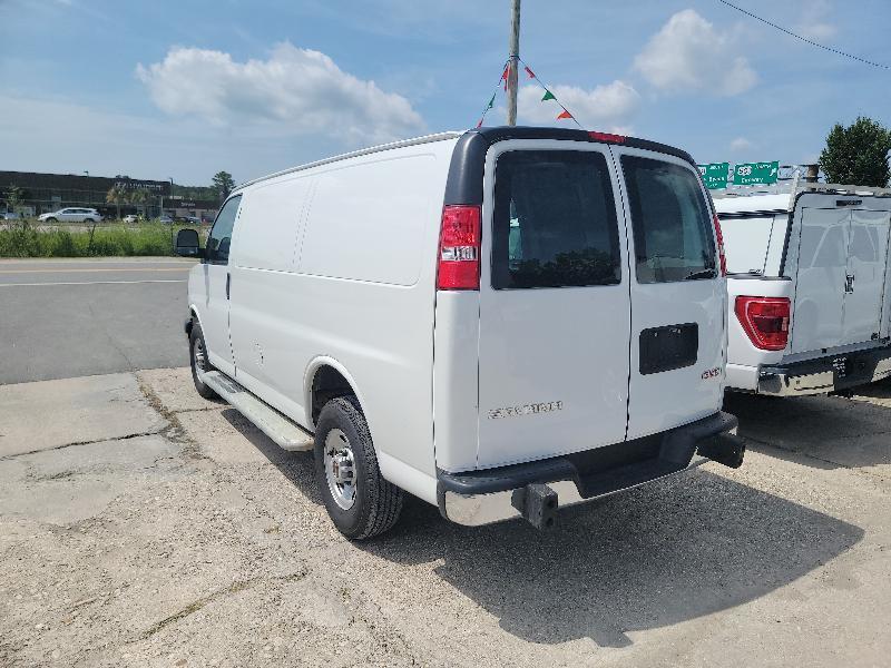 GMC Savana G2500 Cargo 2024