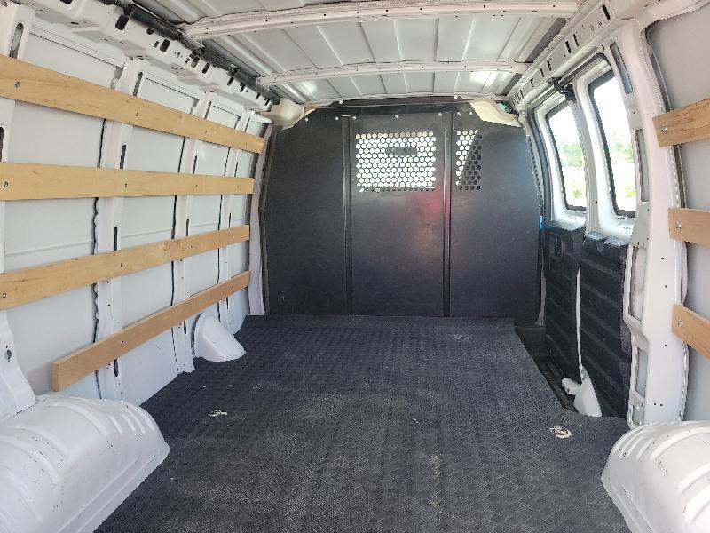 GMC Savana G2500 Cargo 2024