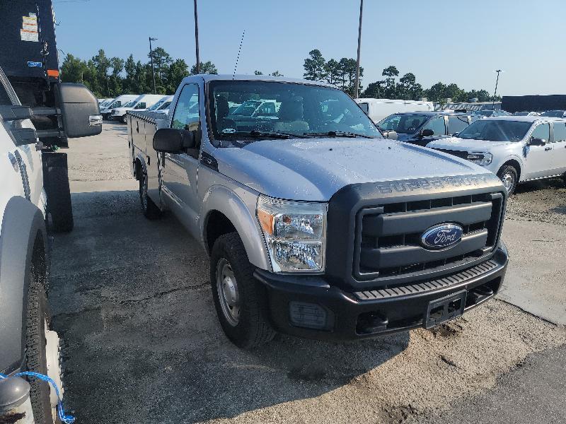 Ford F-250 SD XL 2016
