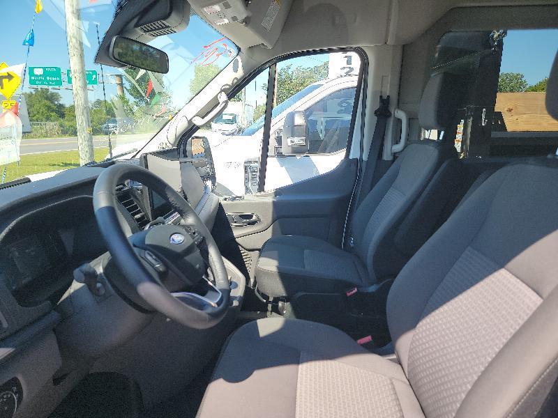 Ford Transit 350 Wagon Med. Roof XL w/Sliding Pass. 148-in. WB 2026