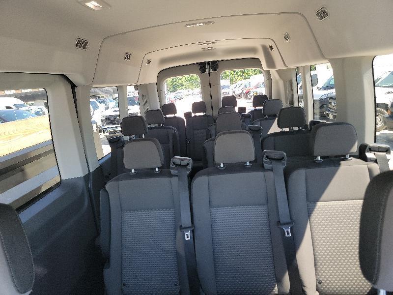 Ford Transit 350 Wagon Med. Roof XL w/Sliding Pass. 148-in. WB 2026