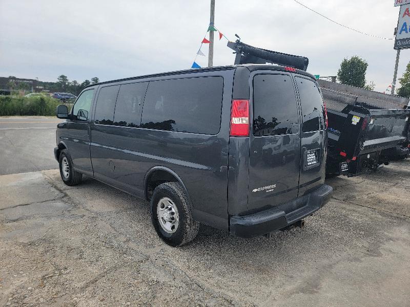 Chevrolet Express LS 2500 2016