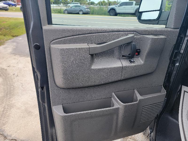 Chevrolet Express LS 2500 2016