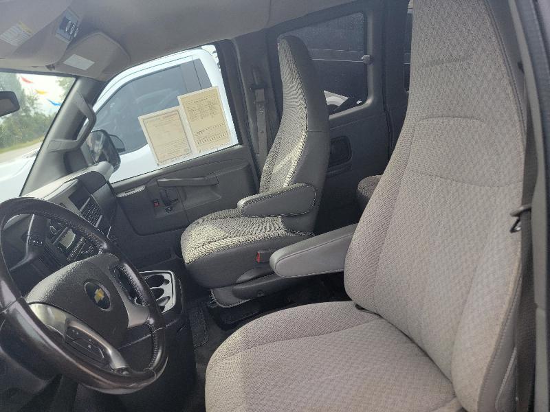 Chevrolet Express LS 2500 2016