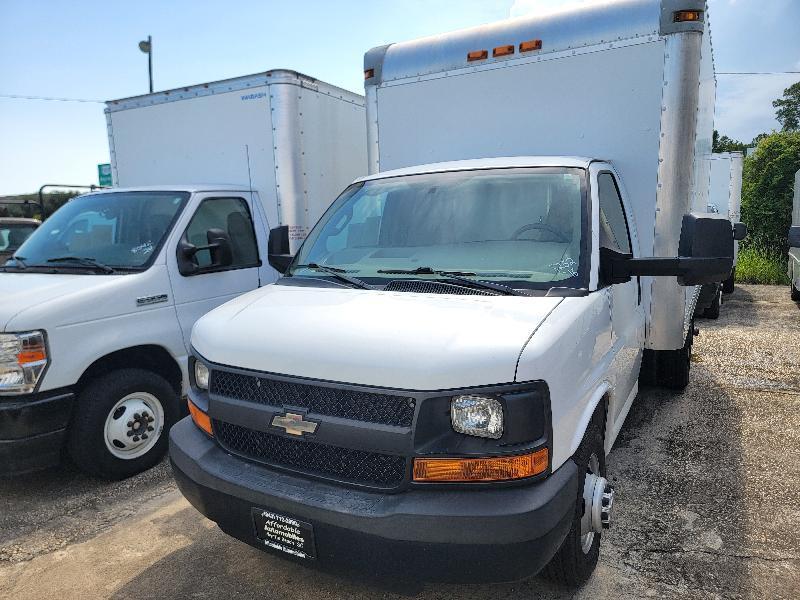 Chevrolet Express G3500 139" 2016
