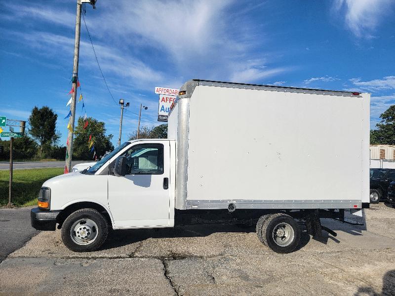 Chevrolet Express G3500 139" 2016