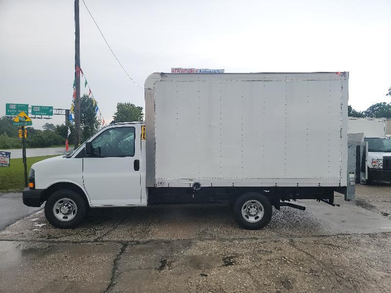 Chevrolet Express G3500 139" 2023