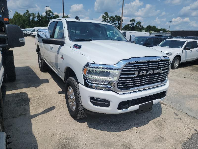 RAM 2500 Laramie Crew Cab SWB 4WD 2024