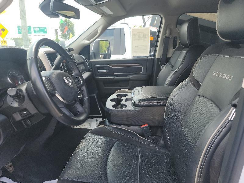 RAM 2500 Laramie Crew Cab SWB 4WD 2024