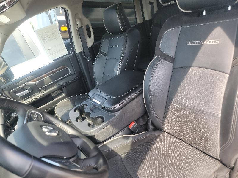RAM 2500 Laramie Crew Cab SWB 4WD 2024