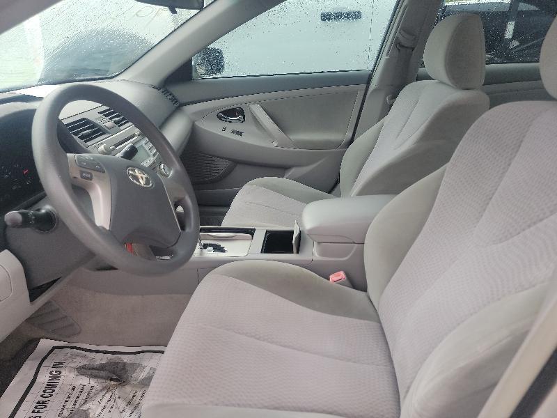 Toyota Camry Base 6-Spd AT 2011