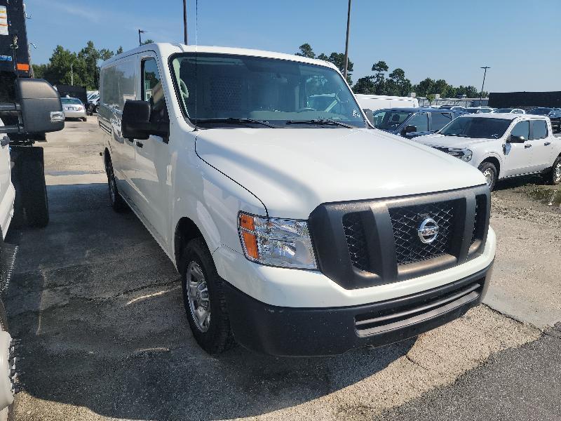 Nissan NV Cargo 1500 SV 2020