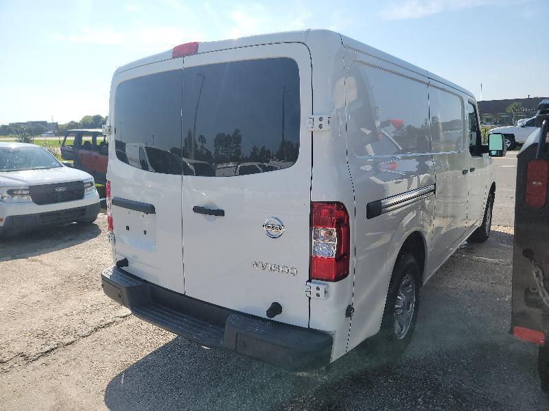 Nissan NV Cargo 1500 SV 2020