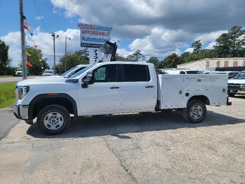 GMC Sierra 2500HD Pro Crew Cab 4WD SB 2024