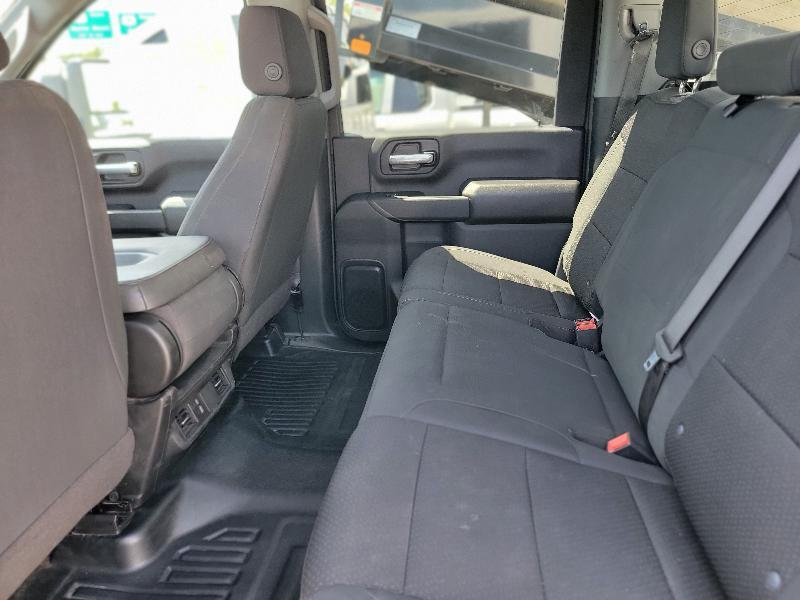 GMC Sierra 2500HD Pro Crew Cab 4WD SB 2024