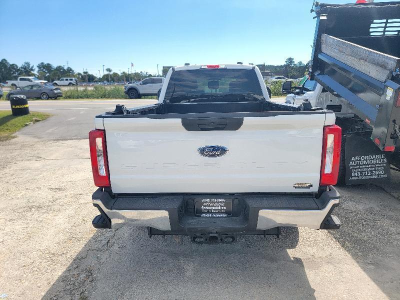 Ford F-250 SD XL Crew Cab 2WD 2023