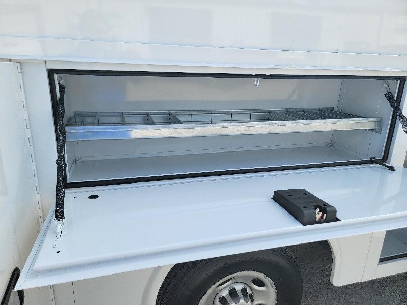 Chevrolet Express G3500 139" 2025