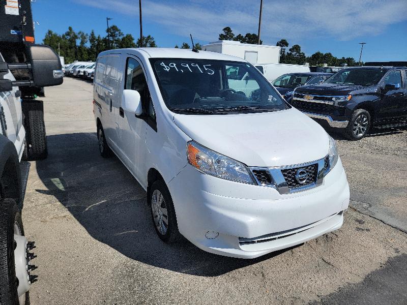 Nissan NV200 SV 2015