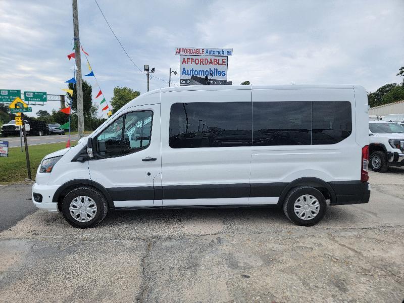 Ford Transit 350 Wagon Med. Roof XL w/Sliding Pass. 148-in. WB 2026