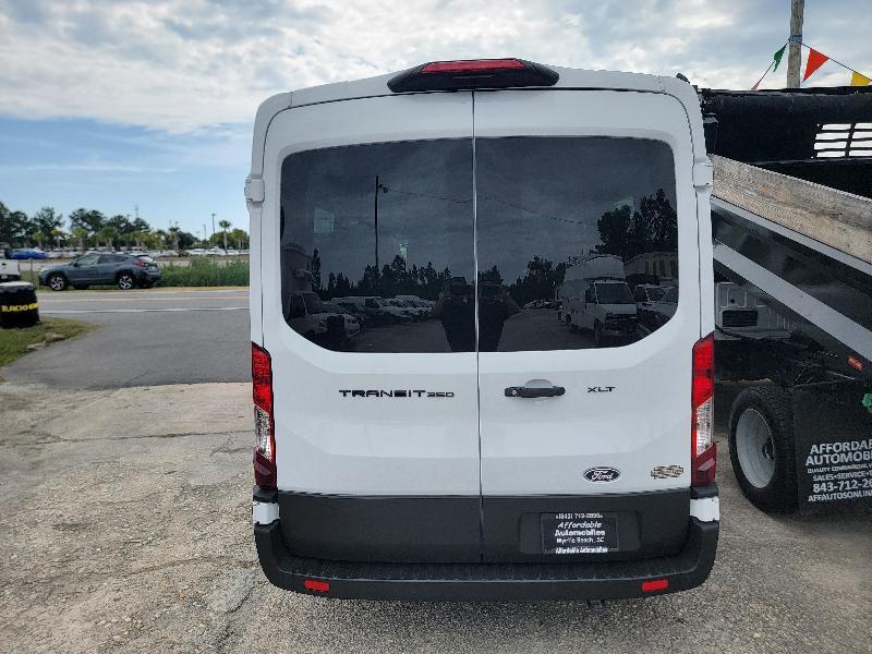 Ford Transit 350 Wagon Med. Roof XL w/Sliding Pass. 148-in. WB 2026