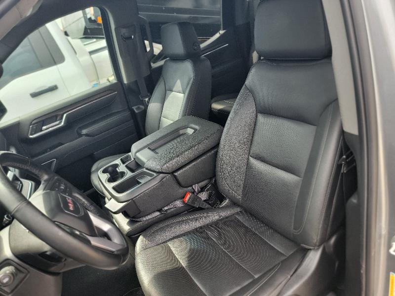 GMC Sierra 1500 SLT Crew Cab 4WD 2025