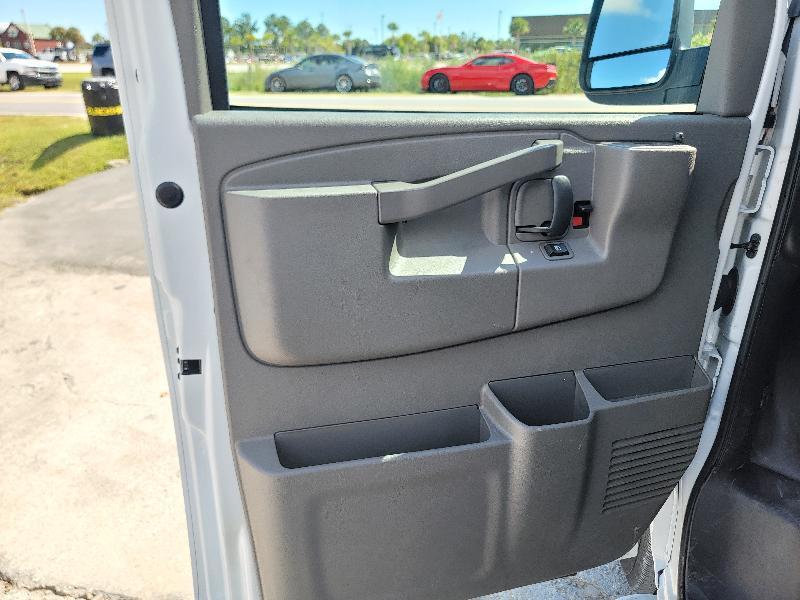 Chevrolet Express 2500 Cargo 2025