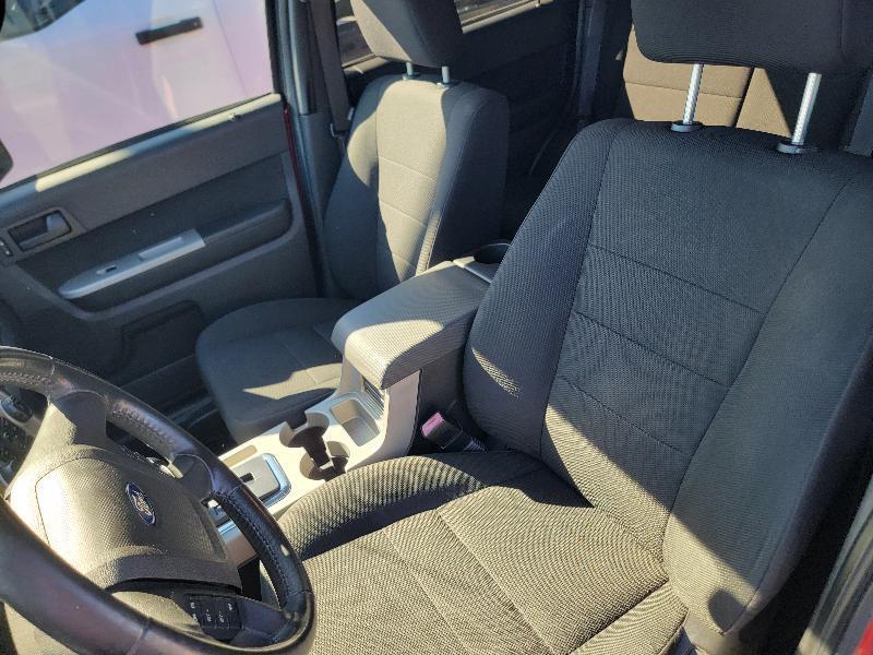 Ford Escape XLT 4WD 2010