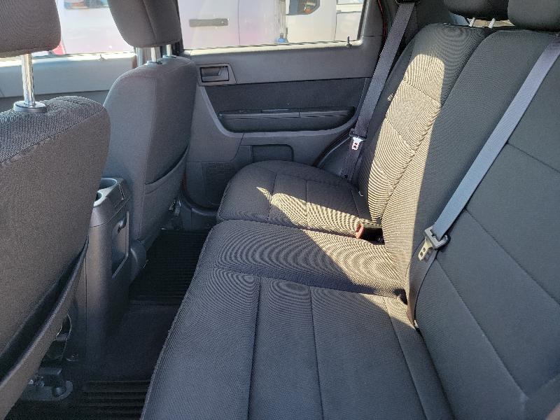 Ford Escape XLT 4WD 2010