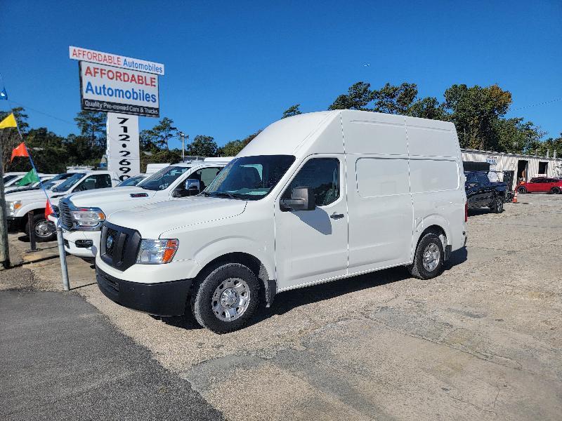 Nissan NV Cargo 2500 HD S V6 High Roof 2021