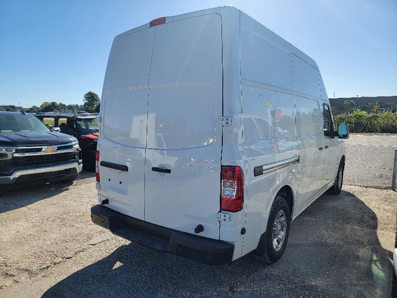 Nissan NV Cargo 2500 HD S V6 High Roof 2021